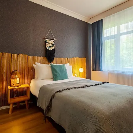 Apartment Eclectic Flat Near Metro With Terrace In Kadikoy *